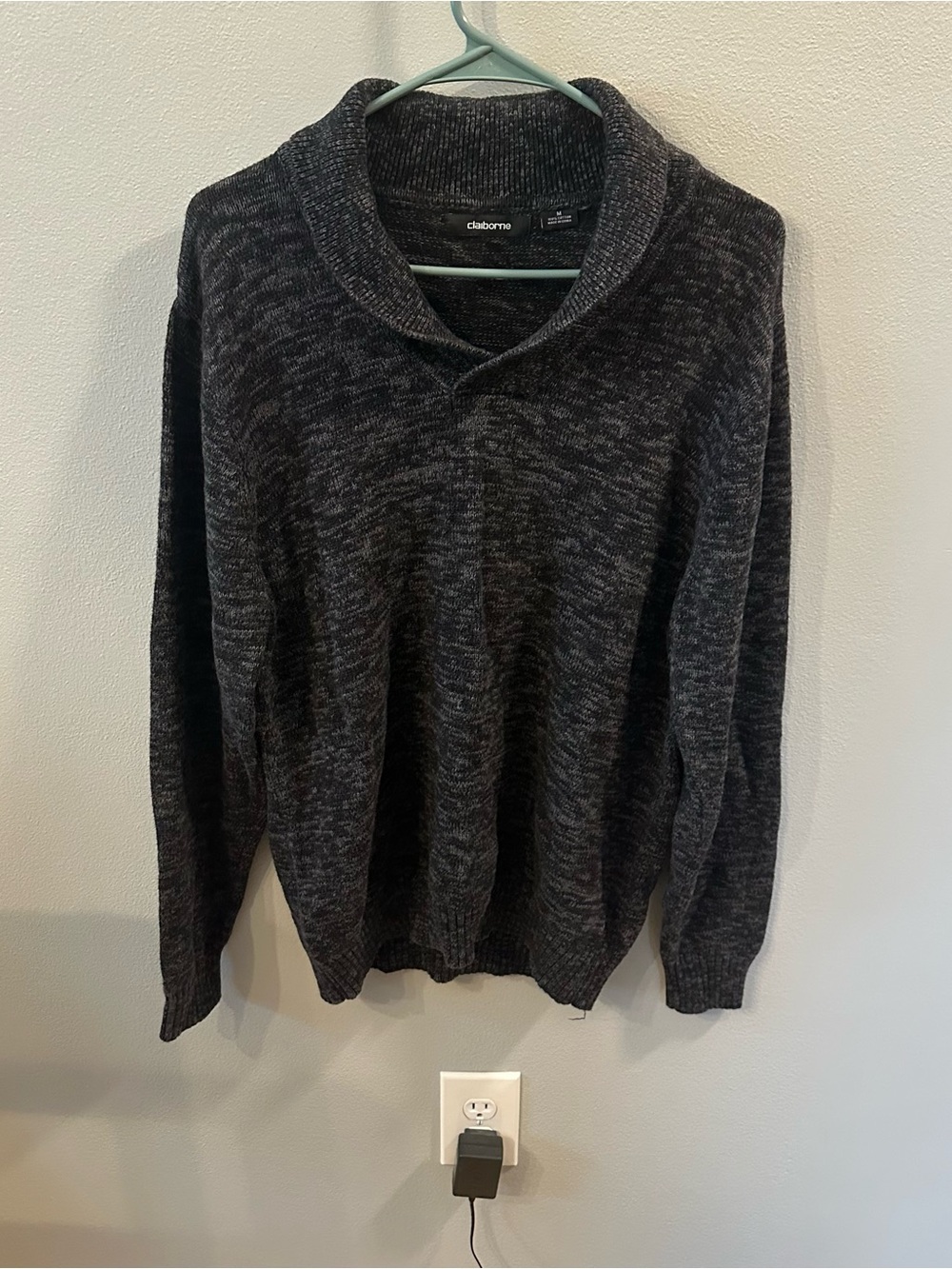 Claiborne Men’s Dark Charcoal V-Neck Sweater